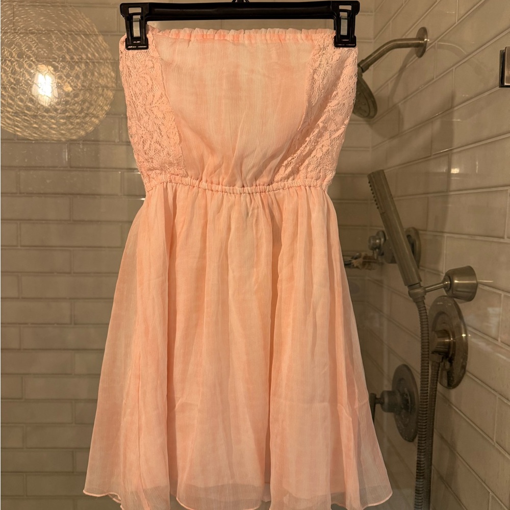 Abercrombie & Fitch Light Pink Tie-Dye Too